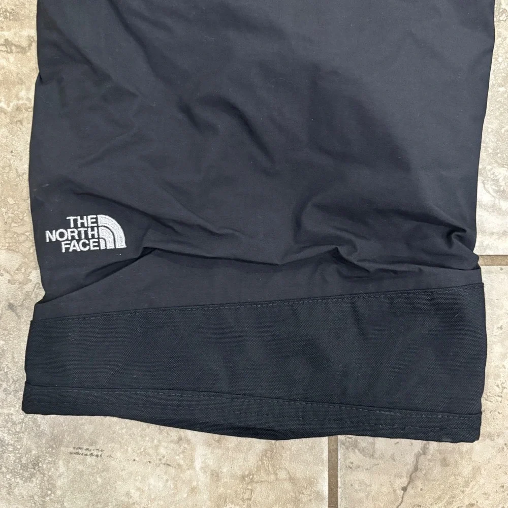 The North Face Boys XL 18/20‎ Black HyVent Insulated Snow Ski Pants Waterproof